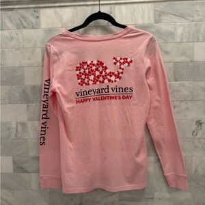 NWT: Valentine’s Day’s Vineyard Vines